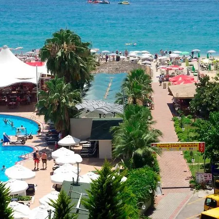 Delfino Boutique Hotell 3*