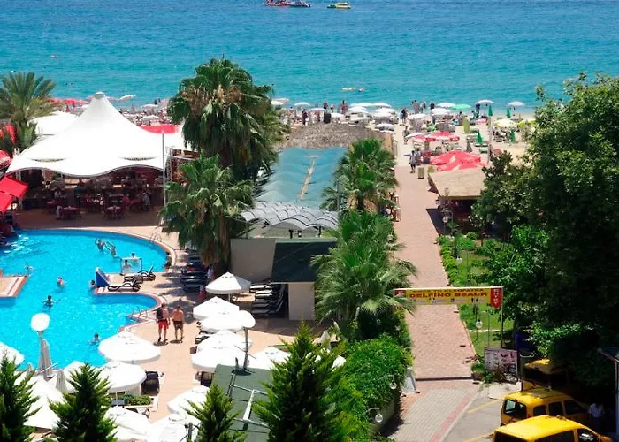 Delfino Boutique Hotel 3*