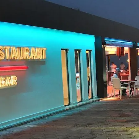 فندق Delfino Boutique ألانيا